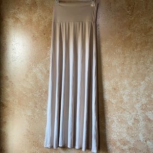Frumos maxi high waisted skirt